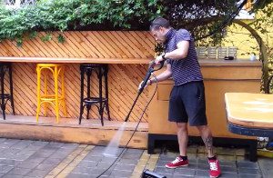 jet-washing